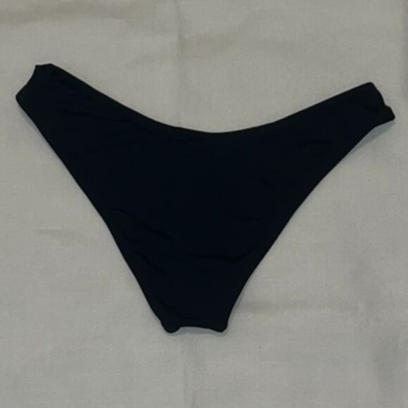 L*space Rocky Bikini Bottom in Black Size Medium - Picture 5 of 6